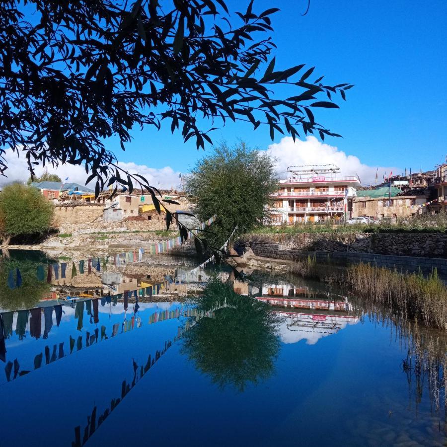 Hotel Lake View Nako Extérieur photo
