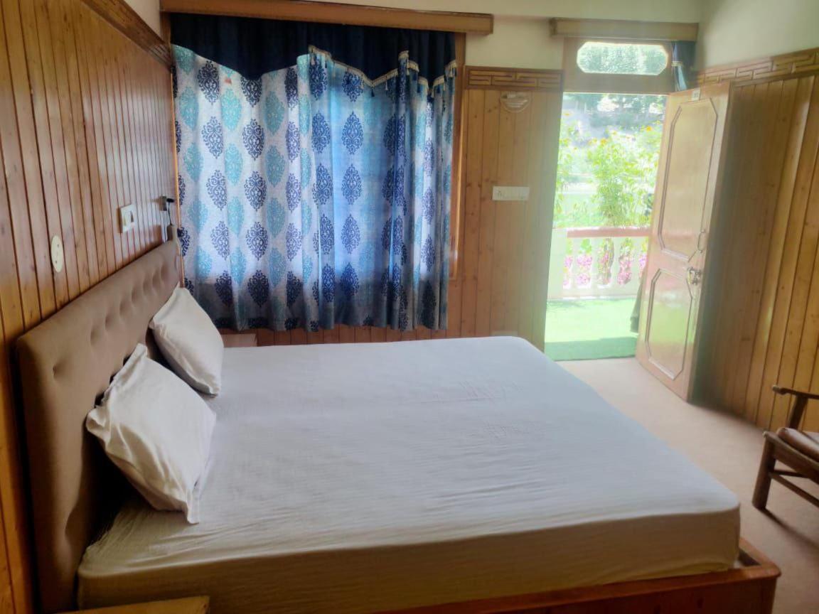 Hotel Lake View Nako Extérieur photo